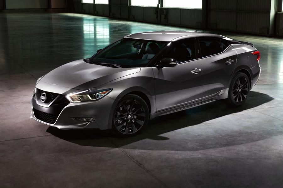  Nissan Maxima SR Midnight 2016 года  (фото 1 из 10)